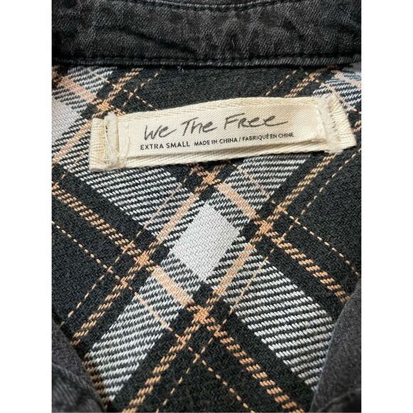Free People We the Free Studded Button
Down Shirt size XS washed black - Picture 3 of 8